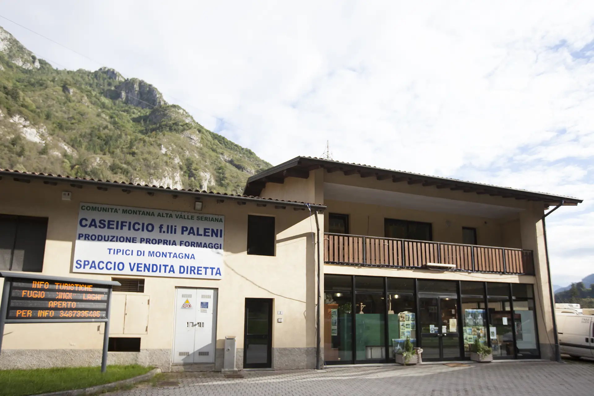 Caseificio Paleni Sede Di Gromo